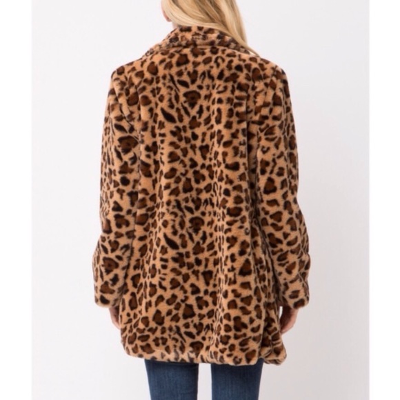 LEOPARD TEDDY COAT SIZE XL - Picture 4 of 4
